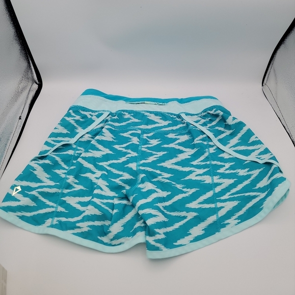 IVIVVA by Lululemon, Size 14 shorts - Picture 2 of 6